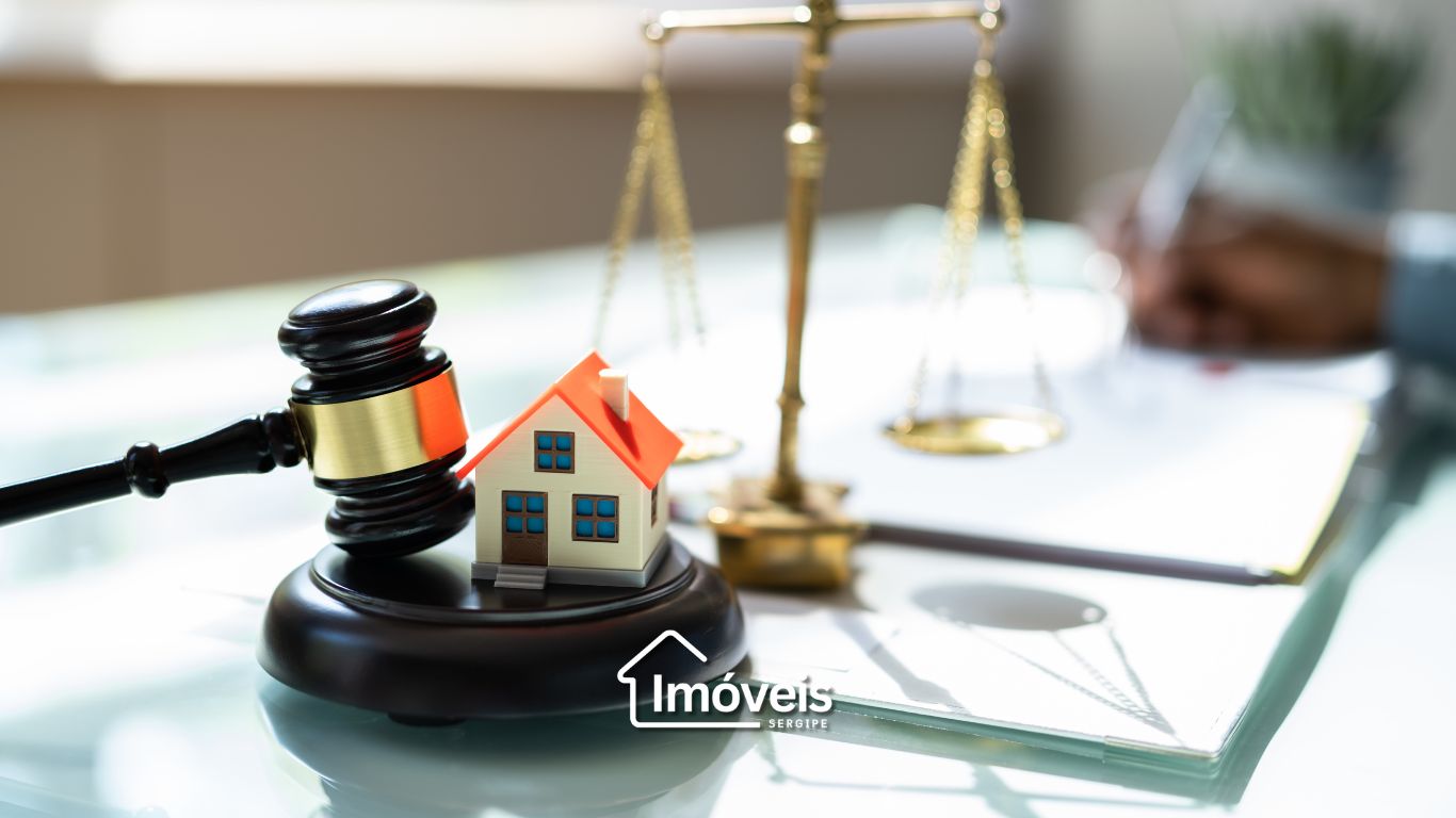 Imóveis em leilão: vantagens e riscos para investidores